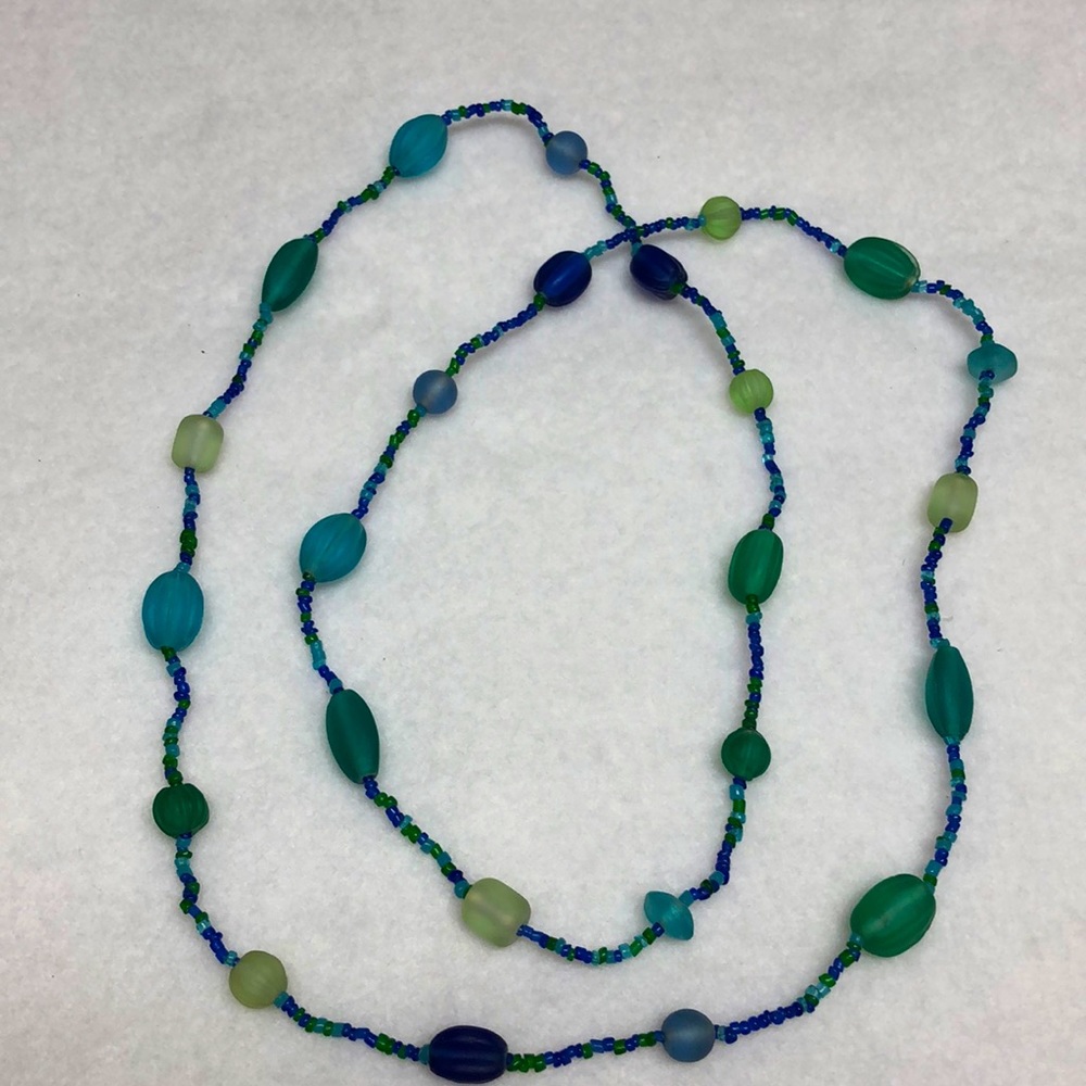 Beaded necklace
